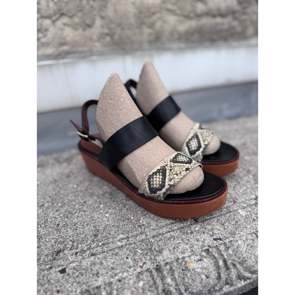 Cole Haan Platform‎ Wedge Sandals Womens 6.5 Black Snakeskin Leather Buckle